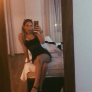 Meet your Posher, Amber